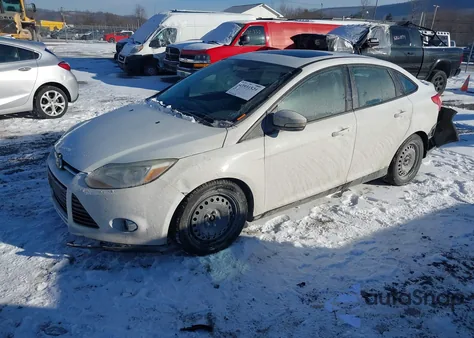 2014 Ford Focus Se from USA, damaged, VIN 1FADP3F22EL251184